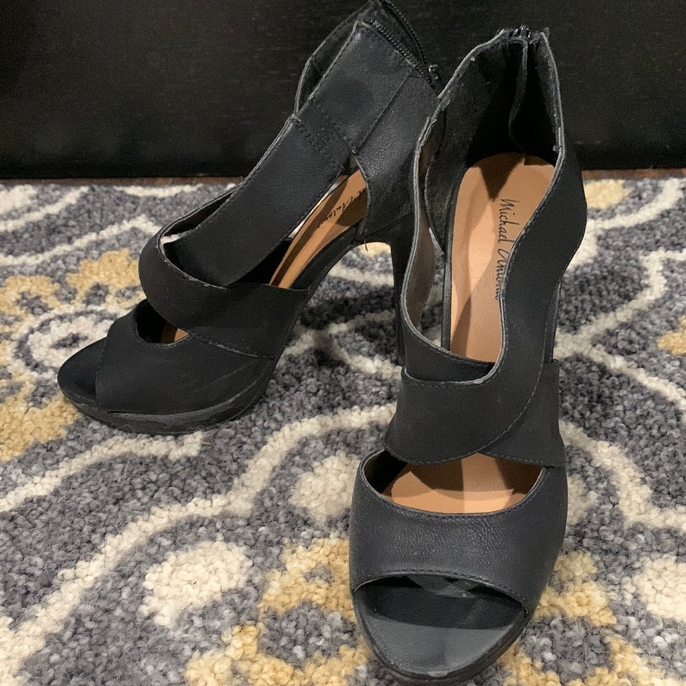 Black heels